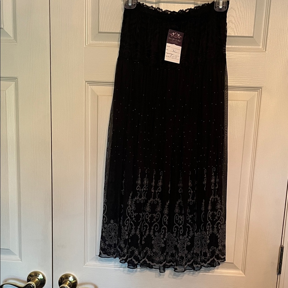 Ladies skirt